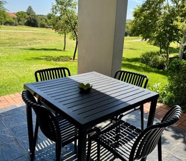 Greater Johannesburg Metropolitan Area Apartment | 2 bedroom apartment Jackal creek golf estate