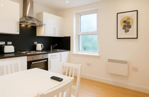 Cathays Apartment | 2 bedroom apartment Nr City Centre, Uni & Parks