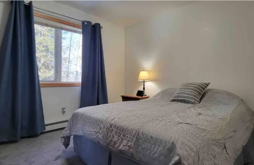 Moose Creek Apartment | 2 bedroom apartment by Eielson AFB and North Pole unit #1