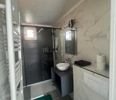 Bobigny Apartment | 2 bedroom Apartment very close to Paris