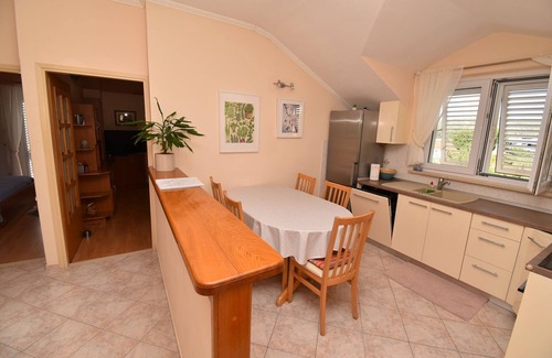 Srebreno Apartment | 2 bedroom apartment with garden