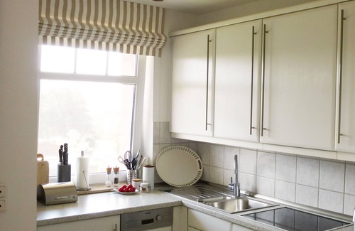Zinnowitz Apartment | 2 bedroom apt. 36 sqm swimming pool u. Sauna about 8 minutes walk z. Beach Wi-Fi
