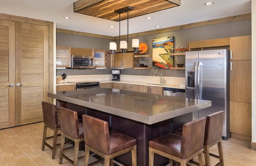 Avon Resort | 2 Bedroom Apt at Avon. Ski at Beaver Creek, Vail, Breckenridge