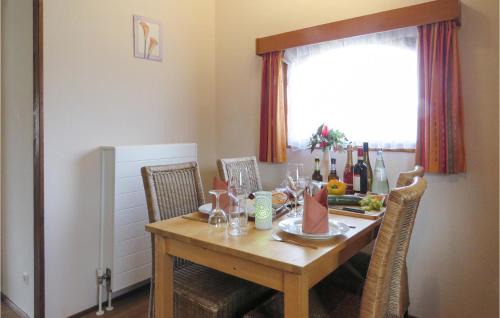 Ferienhausgebiet Hillenseifen House | 2 Bedroom Awesome Home In Gerolstein