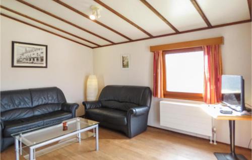Ferienhausgebiet Hillenseifen House | 2 Bedroom Awesome Home In Gerolstein