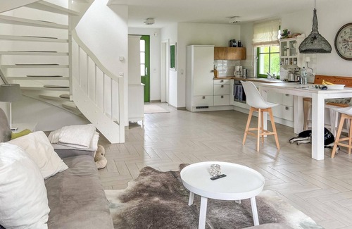 Rosenhagen House | 2 bedroom awesome home in Dassow