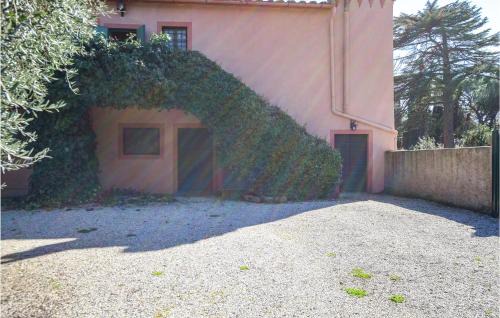 Campiglia Marittima House | 2 Bedroom Awesome Home In Casalappi
