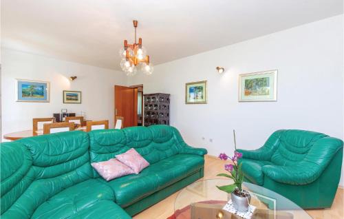 Smrika House | 2 Bedroom Awesome Home In Smrika