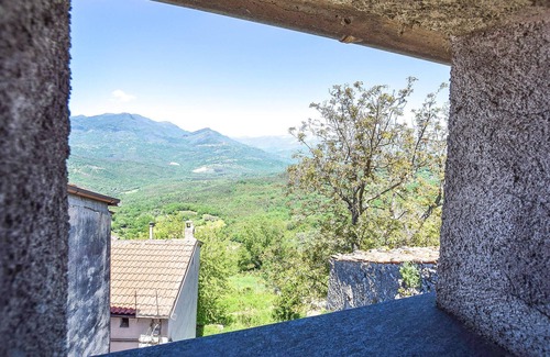 Roccagloriosa House | 2 bedroom awesome home in Roccagloriosa