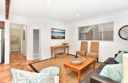 Balboa Peninsula House | 2 Bedroom BACK Apt at OCEANFRONT HOME on 15th St