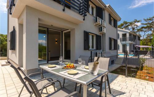Vrbnik Apartment | 2 Bedroom Beautiful Apartment In Vrbnik