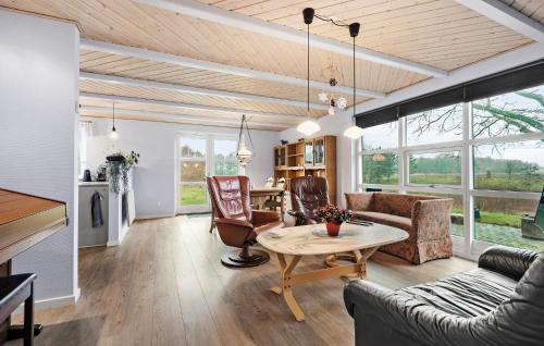 Hovborg House | 2 Bedroom Beautiful Home In Hovborg