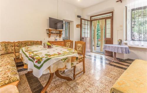 Rakalj House | 2 Bedroom Beautiful Home In Krnica