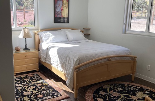 Kanab House | 2 Bedroom Casita on tranquil mini ranch just 2 miles from downtown