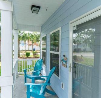 Myrtle Beach House | 2 Bedroom Coastal Cottage 1 block to the beach