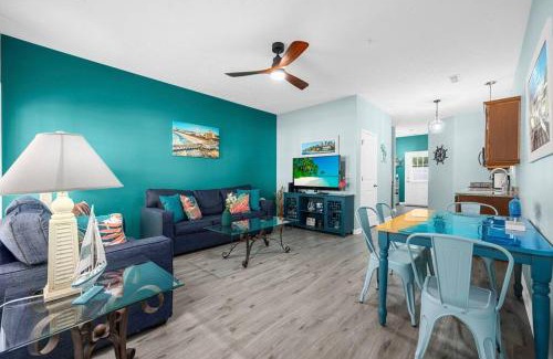 Myrtle Beach House | 2 Bedroom Coastal Cottage 1 block to the beach