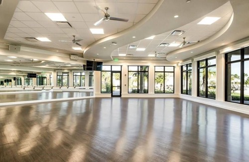 Lakewood Ranch Condo | 2 Bedroom Condo (427984) by Houzlet