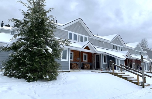 East Burke Condo | 2 bedroom condo right on Burke Mountain! Ski or bike right from the door!