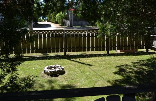 Sauble Beach Cottage | 2 Bedroom cottage in the Heart of Sauble Beach