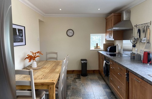 Bo'ness Cottage | 2 Bedroom Cottage in Countryside Near Edinburgh