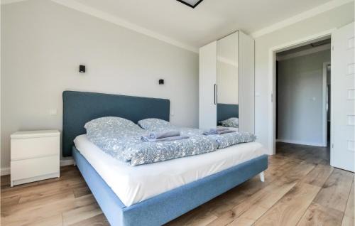 Busko-Zdroj Apartment | 2 Bedroom Cozy Apartment In Busko Zdroj