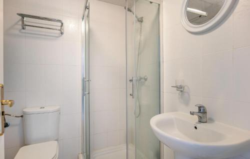 Puerto de la Duquesa Apartment | 2 Bedroom Cozy Apartment In Manilva