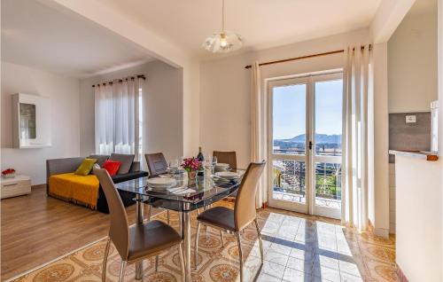 Vinez Apartment | 2 Bedroom Cozy Apartment In Labin