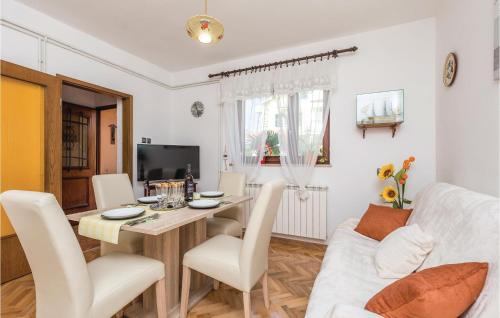 Rubesi Apartment | 2 Bedroom Cozy Apartment In Rubesi