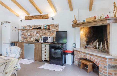 Kostrcani House | 2 bedroom cozy home in Kostrcani