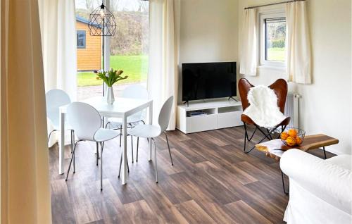 Suesel House | 2 Bedroom Cozy Home In Süsel