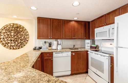 Pompano Beach Resort | 2 Bedroom Deluxe at Pompano Beach, Wyndham Santa Barbara!