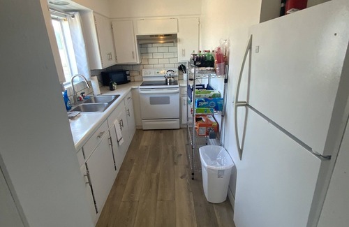 Quincy Condo | 2 Bedroom Downtown Condo above Gym with Pool Hot tubs sauna etc.