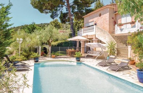 La Valette-du-Var Apartment | 2 bedroom accommodation in La Valette du Var