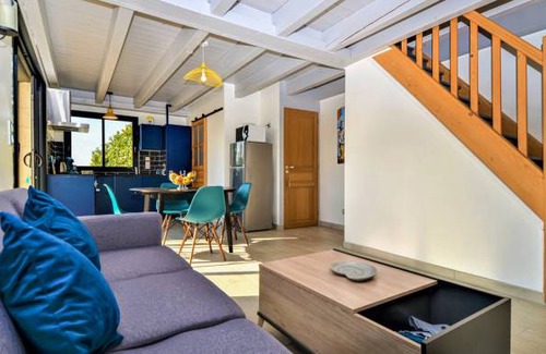 Laudun House | 2 bedroom accommodation in Laudun l Ardoise