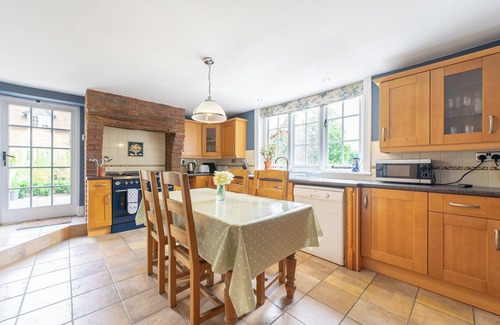Uckinghall Cottage | 2 bedroom accommodation in Hatton near Warwick