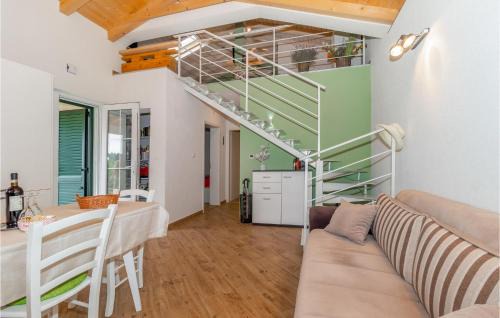 Novi Vinodolski House | 2 Bedroom Gorgeous Home In Klenovica