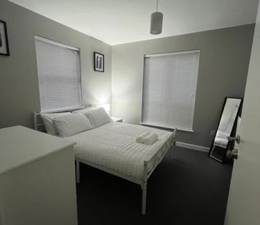 Belfast Apartment | 2 Bedroom Ground Floor Apartment