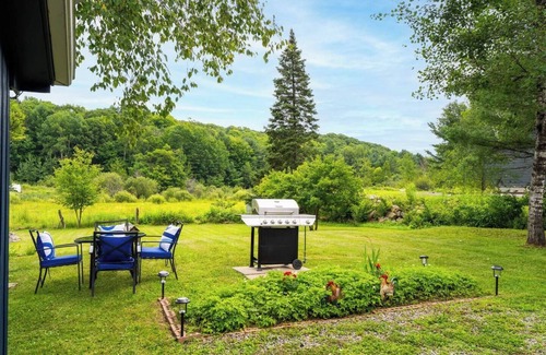 Port Carling House | 2-Bedroom Home Port Carling, Muskoka – Great for Work or Extra Cottage Guests!