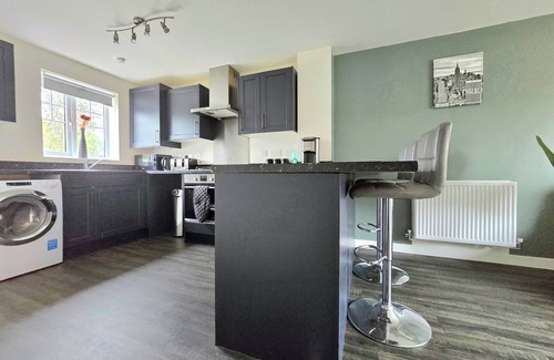 Forsbrook House | 2 Bedroom Home-sleeps7,fast Wifi,near Altontowers