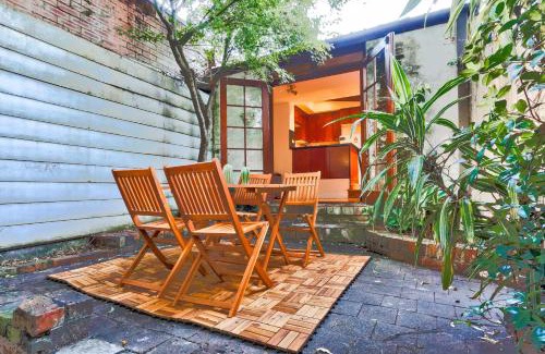 Pyrmont House | 2 Bedroom House at the Centre of Pyrmont