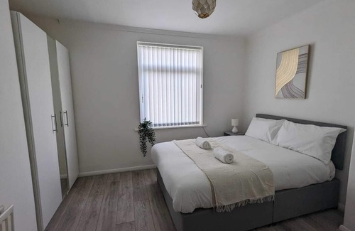 Cramlington House | 2 Bedroom House Dudley