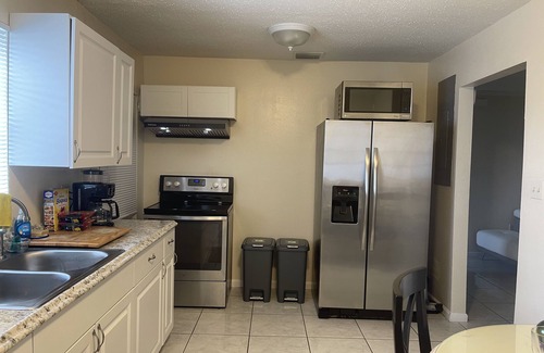 Fort Pierce North House | 2 Bedroom House, Ideal for a Family