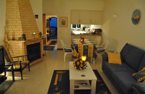 Lagos House | 2 bedroom house in quiet village near Lagos and sea