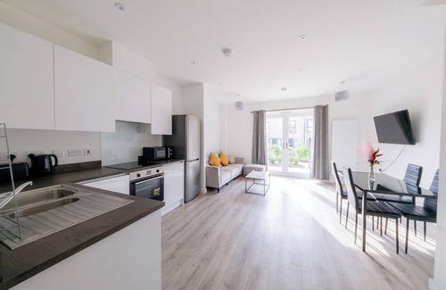 Birmingham Hotel | 2 Bedroom in Birmingham by Stayfolk