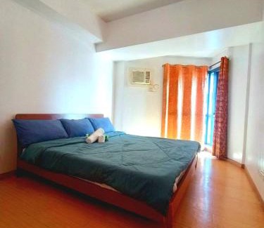 Ermita Apartment | 2 Bedroom in Grand Riviera Suites infront of US Embassy