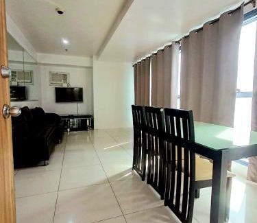 Ermita Apartment | 2 Bedroom in Grand Riviera Suites infront of US Embassy