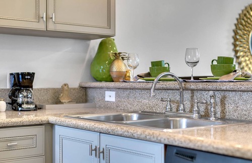 Kissimmee Villa | 2 Bedroom l Waterpark & Resort Amenities Included, Themed Rooms