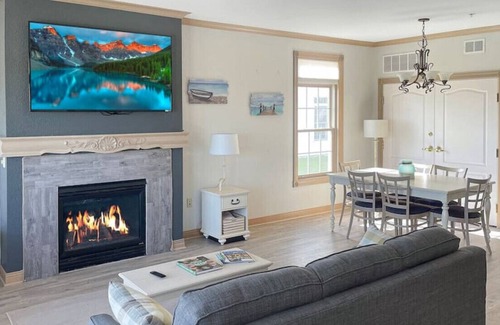 Sheboygan Villa | 2-Bedroom Lakefront Villa