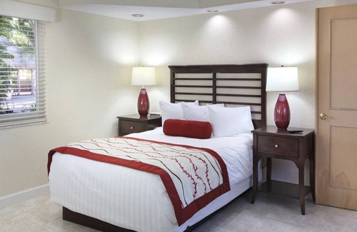 Pompano Beach Resort | 2 Bedroom Lockoff Condo on Pompano Beach, Sea Gardens Resort!