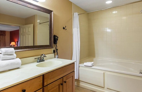 Banner Elk Resort | 2 Bedroom Loft at Blue Ridge Village